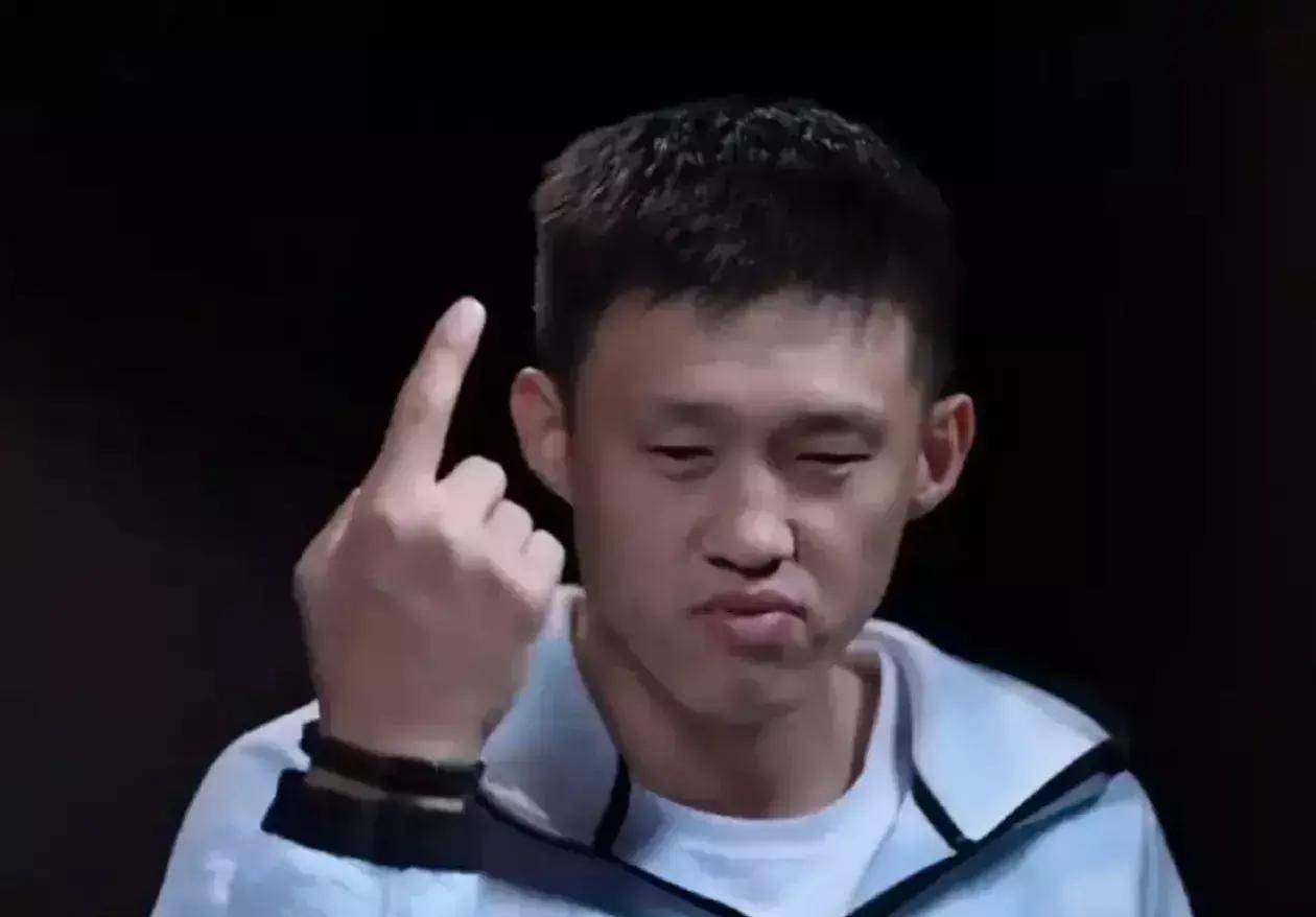 广东继续领跑山西,周鹏助攻外线稳定得分 广东继续领跑山西,周鹏助攻外线稳定得分