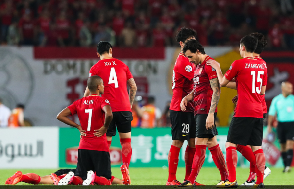 黑白直播nba-TL翻盘FLY,Deft完成史诗逆转全球总决赛2:1(巴黎)