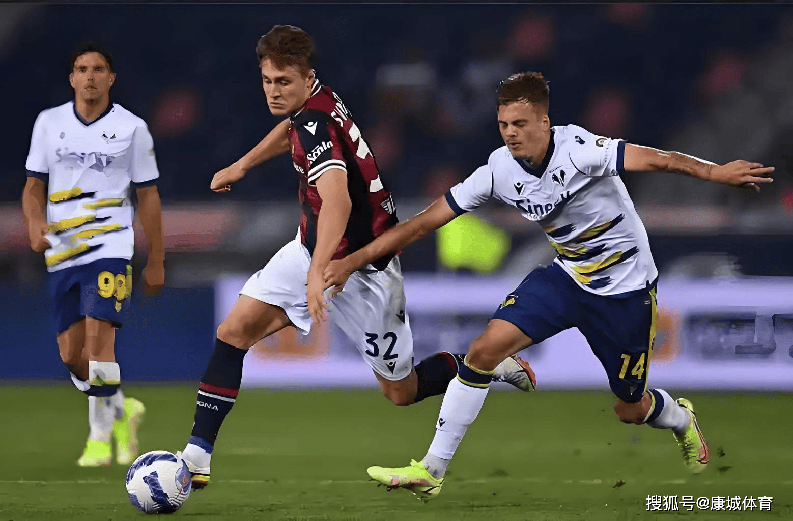 关于卡利亚里客场大胜,球队士气大增的信息 关于卡利亚里客场大胜,球队士气大增的信息