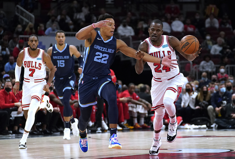 公牛横扫灰熊,连续获得两连胜的简单介绍 公牛横扫灰熊,连续获得两连胜的简单介绍