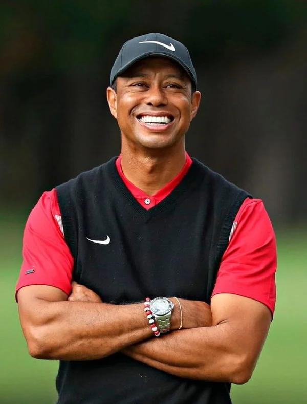 黑白直播体育-高尔夫球员突破自我，表现堪称完美的简单介绍