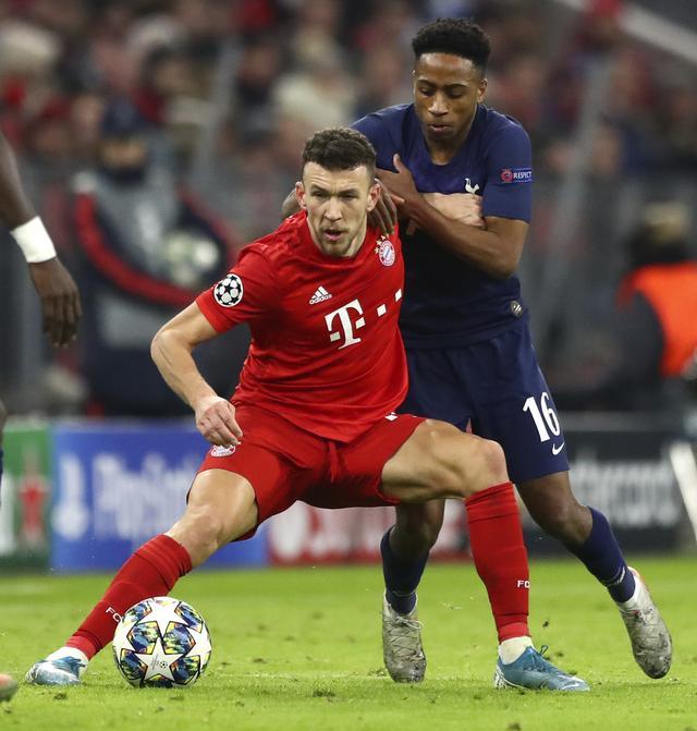 黑白直播网-切尔西横扫国际米兰，格纳布里高光表现