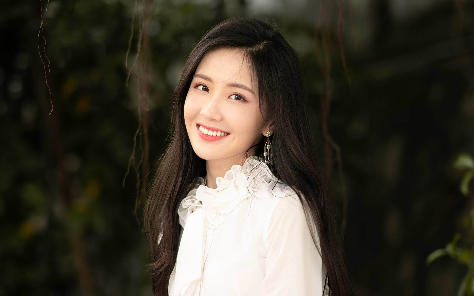 黑白直播-英超争冠之夜，班凯罗，那个改写剧本的异乡来客