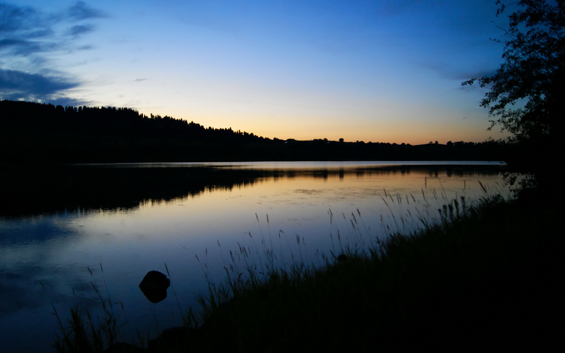 黑白直播nba-世界排名争夺战之夜，伦纳德的全场统治