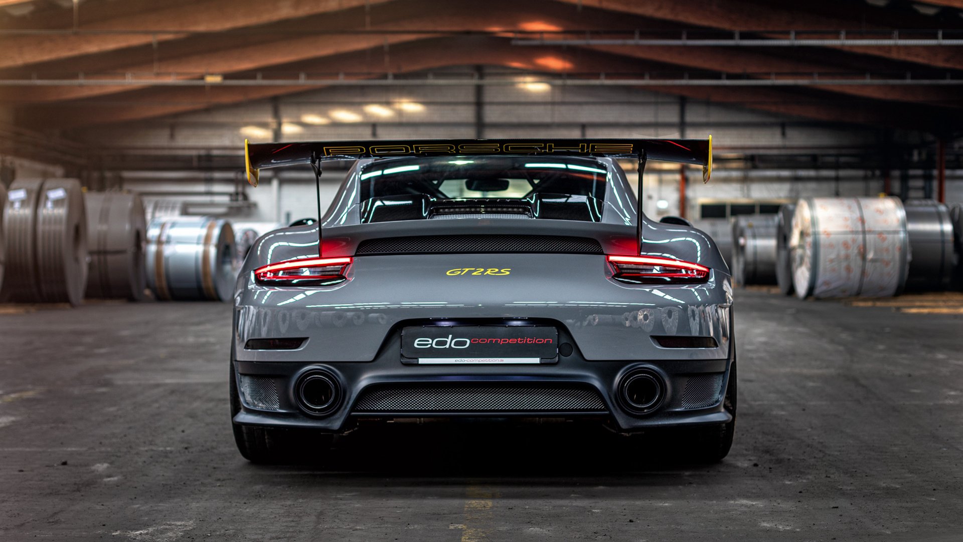 伊萨克风暴眼下的铁幕,当飓风撞上地缘政治的堤岸